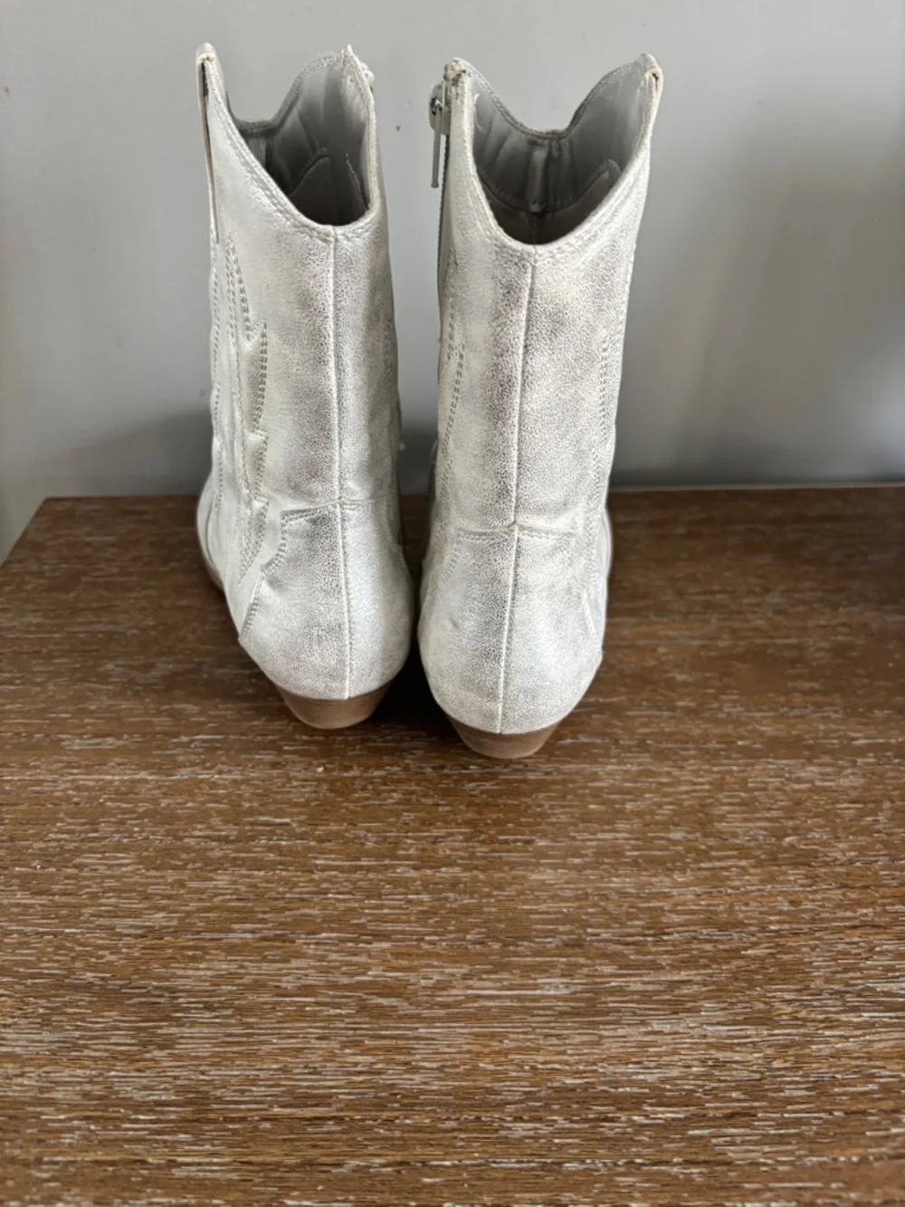 MIA Metallic Silver Western Ankle Boots girls size 5 - Picture 4 of 6